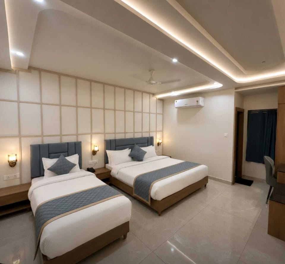 Family Triple Room | Premium bedding, desk, laptop workspace, soundproofing