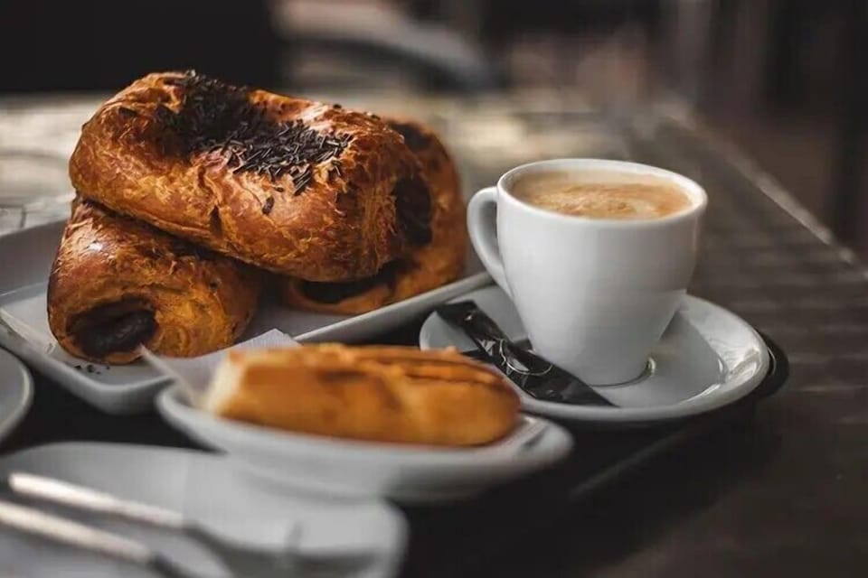 Free daily local cuisine breakfast