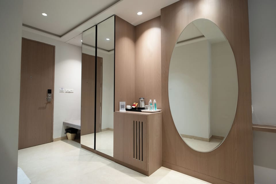 Standard Double Room | Bathroom | Shower, rainfall showerhead, free toiletries, slippers