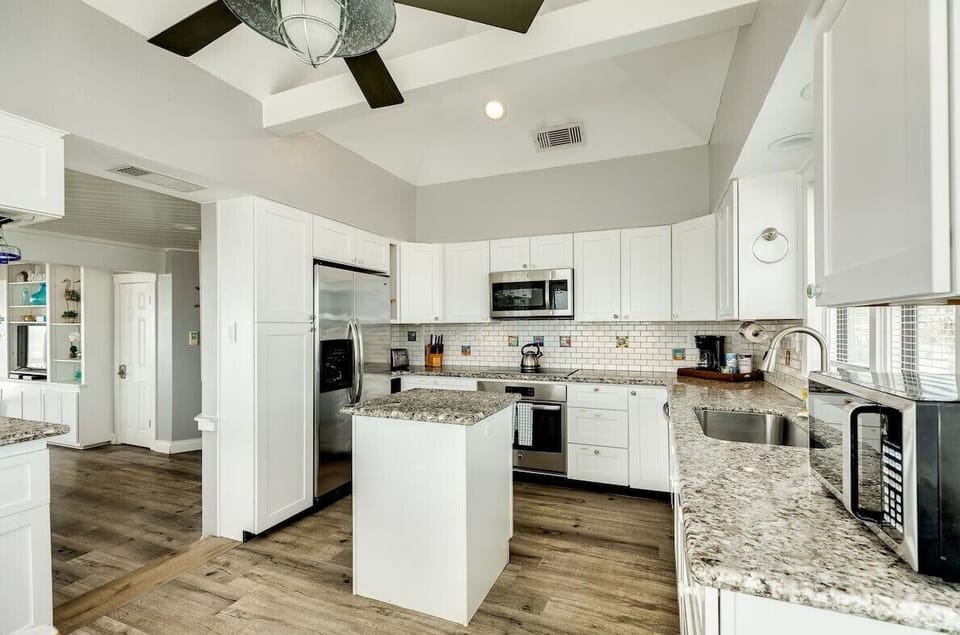 House (4 Bedrooms) | Property amenity