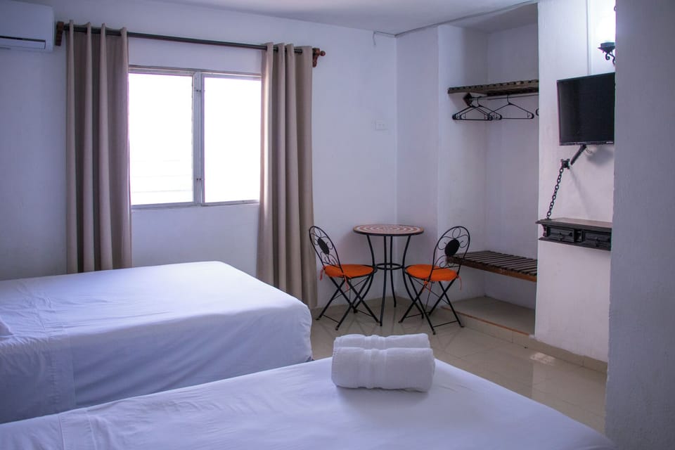 Double Room | WiFi (free), bed sheets