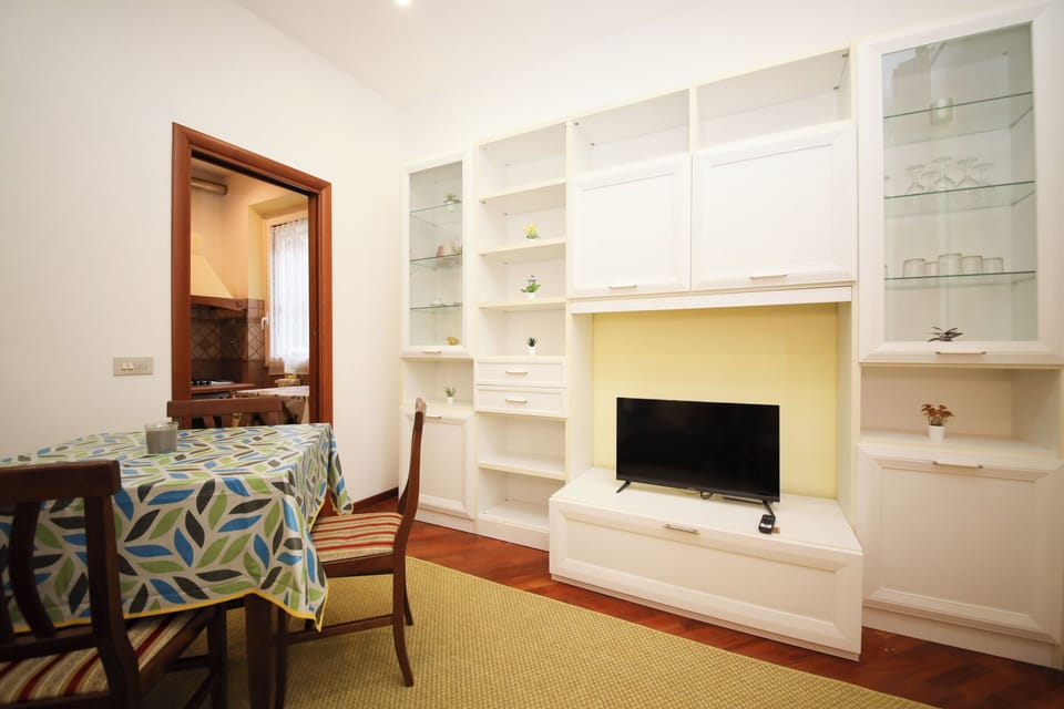 Apartment (1 Bedroom) | Living area