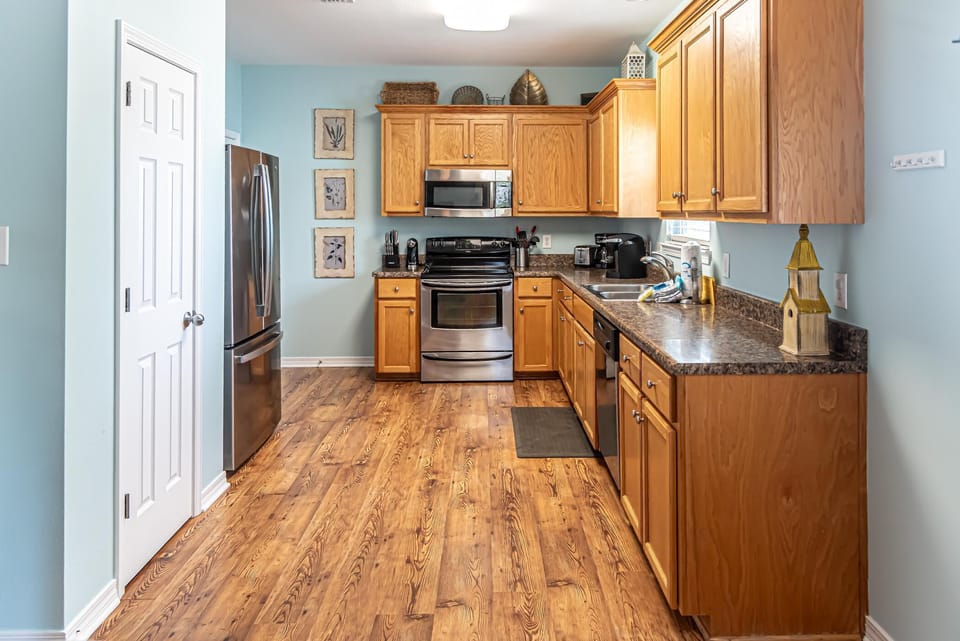 Cabin, Multiple Beds (The Rookery III 4009) | Private kitchen | Oven, toaster