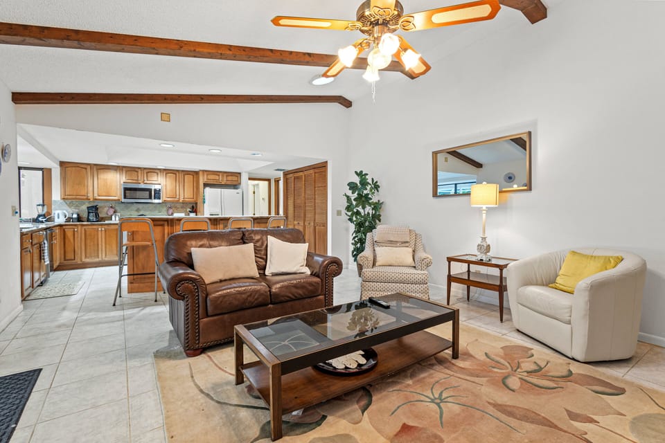 House, Multiple Beds, Pool Access, Garden View (St Christopher's Retreat) | Living area