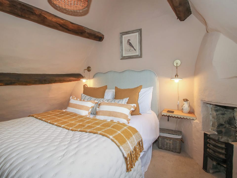 8 Welsh Street Cottage in Bishop's Castle