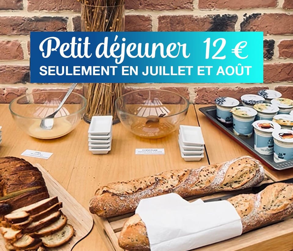 Daily buffet breakfast (EUR 12 per person)