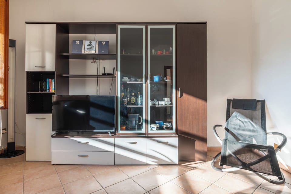 Apartment, Patio, City View | Interior