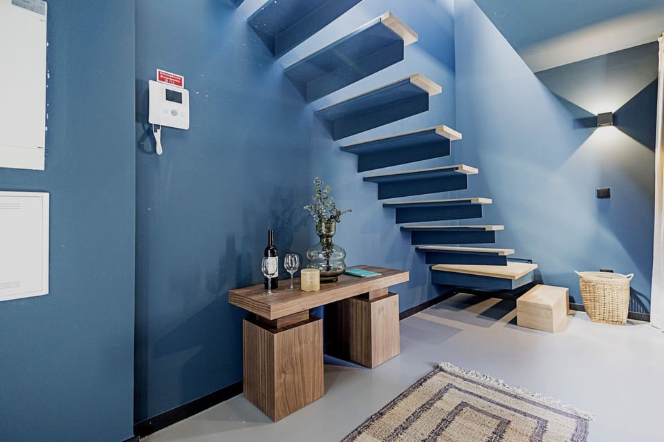 Duplex | Interior