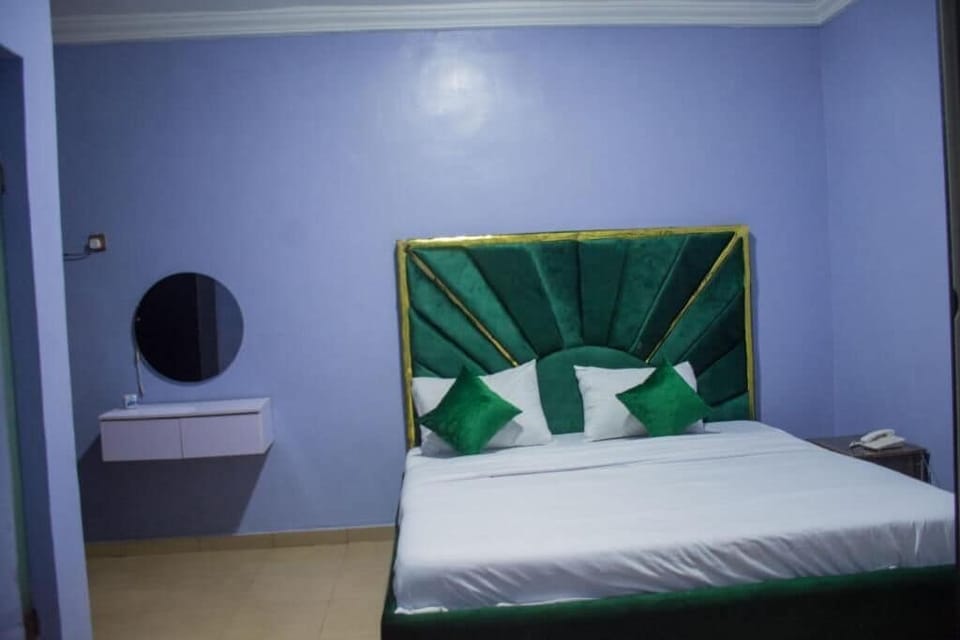Deluxe Room, Balcony, City View | Desk, laptop workspace, blackout drapes, soundproofing