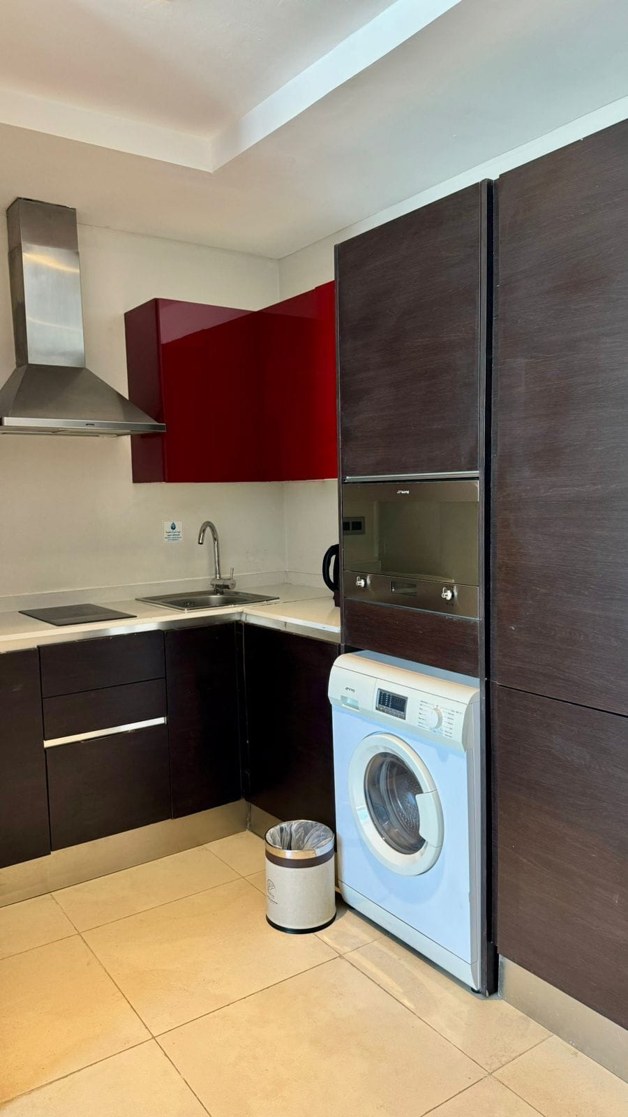 Junior Suite, City View | Private kitchen
