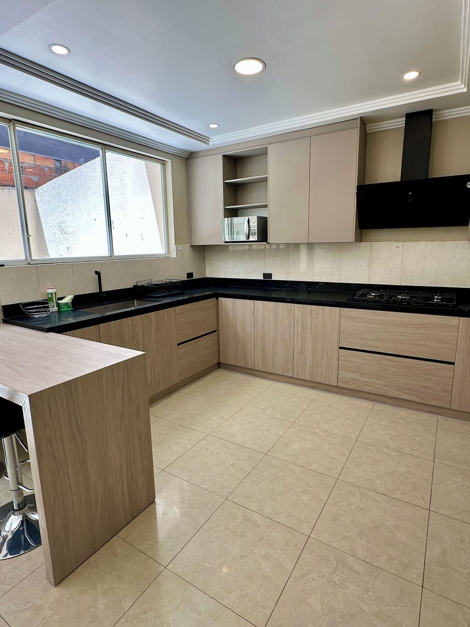 Comfort House, Multiple Beds, Patio | Private kitchen | Electric kettle, toaster