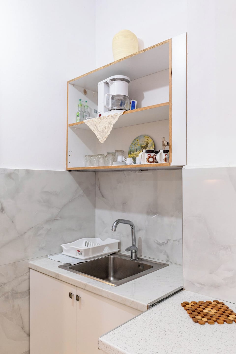 Family Room, Balcony | Private kitchen | Electric kettle