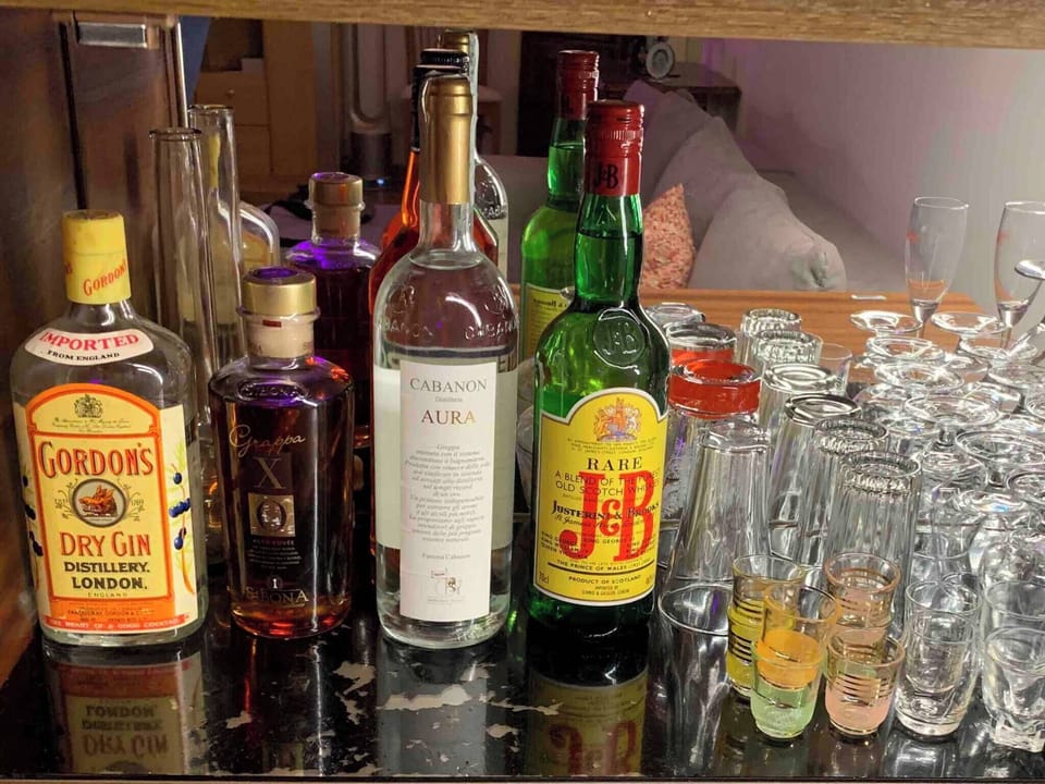 Apartment, 1 Bedroom, Smoking, Private Pool | Food and drink
