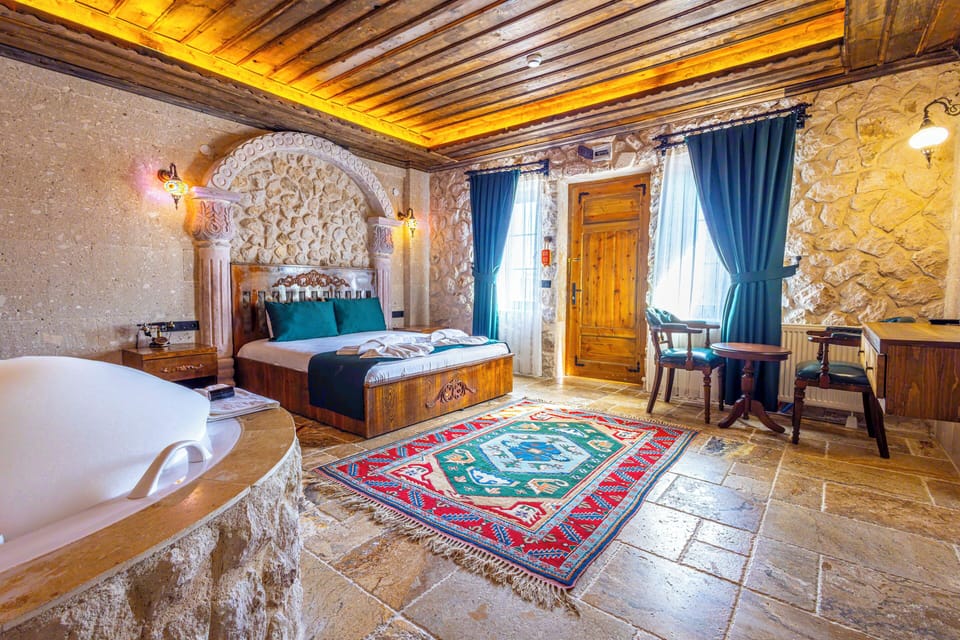 Superior Double Room, Resort View | Desk, soundproofing, free WiFi