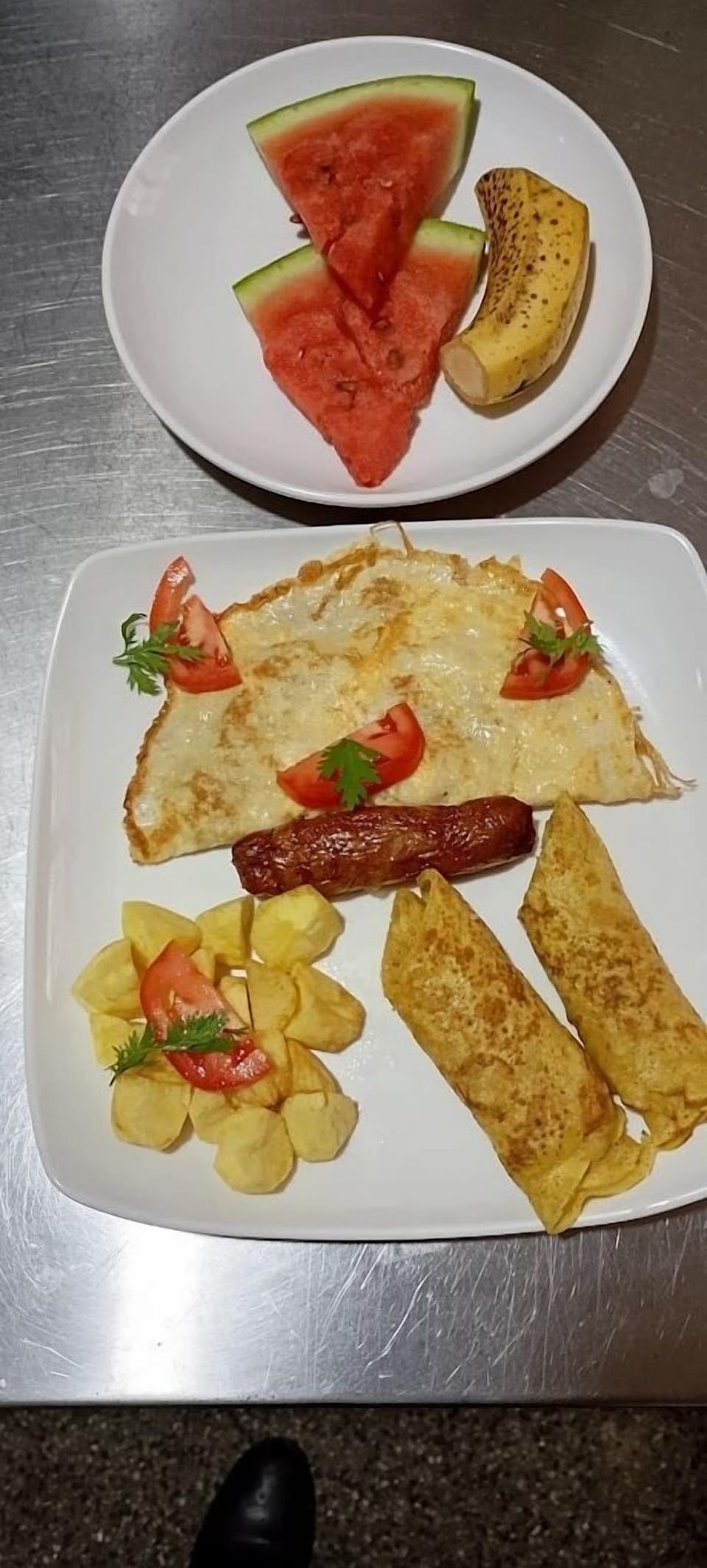Free daily continental breakfast