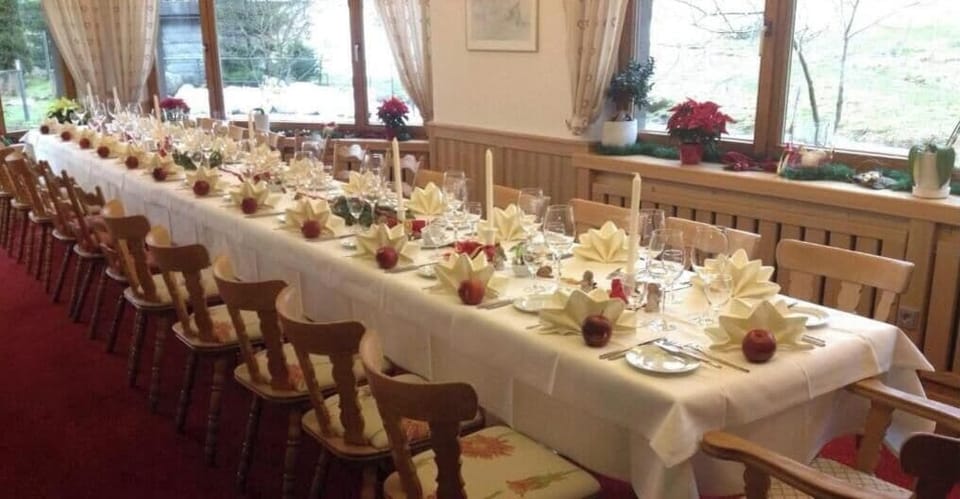 Banquet hall