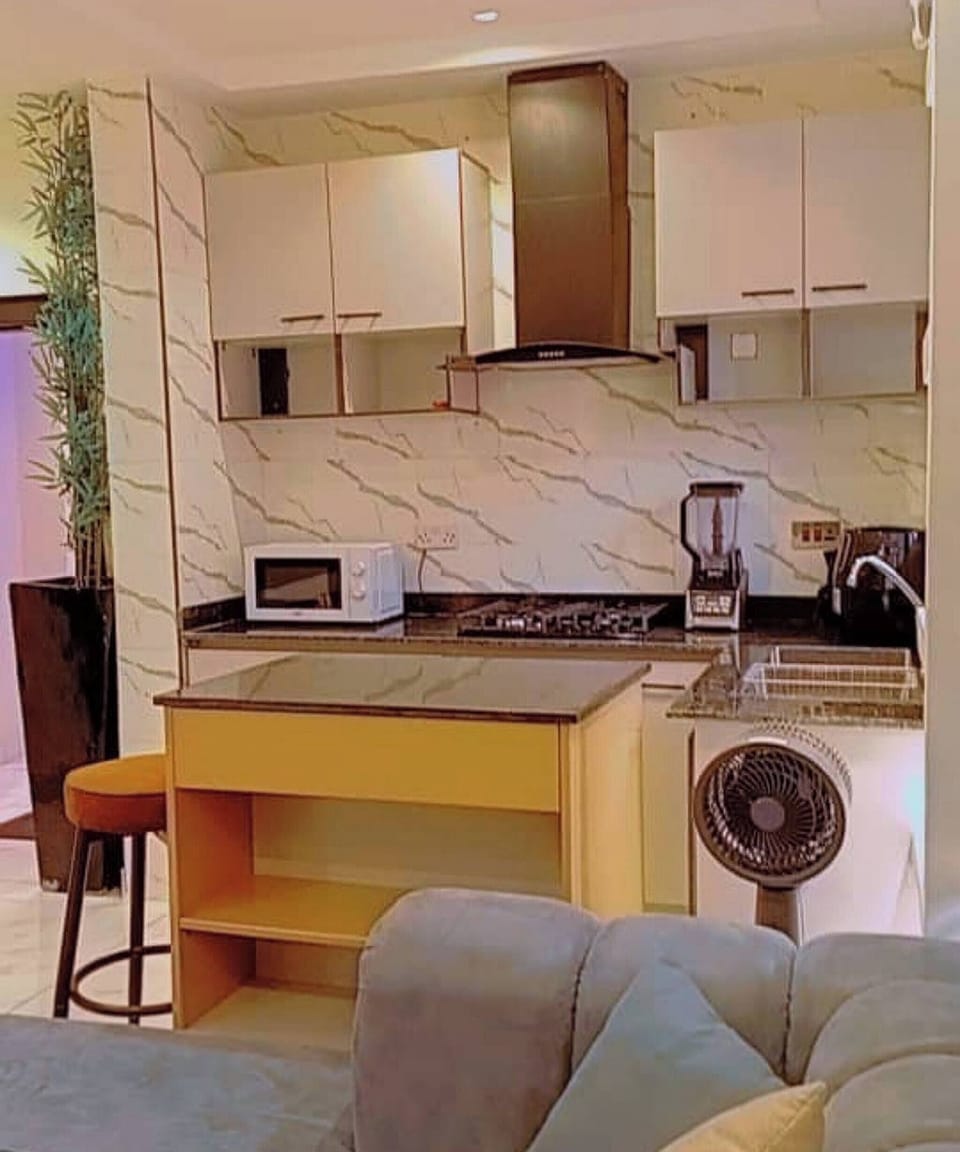 Apartment, 1 Bedroom, Balcony | Interior