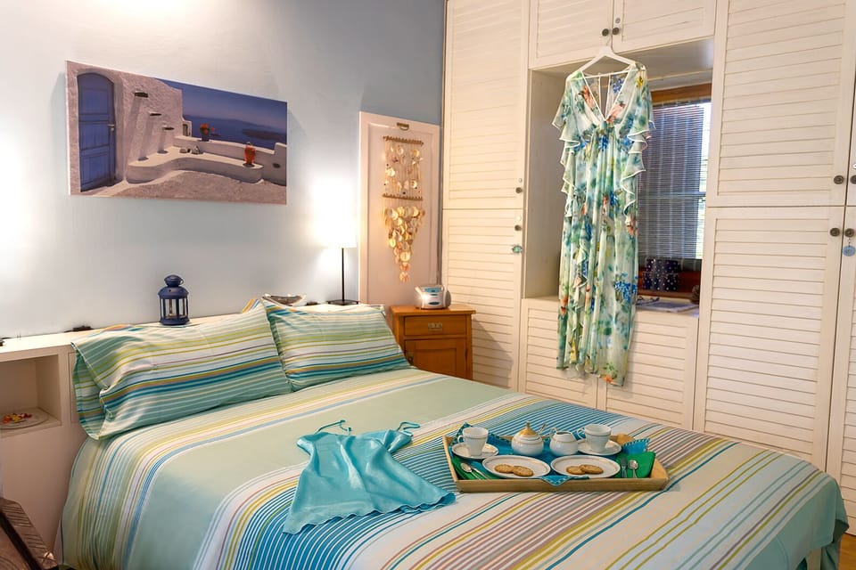 Comfort Double Room | Down comforters, free WiFi, bed sheets