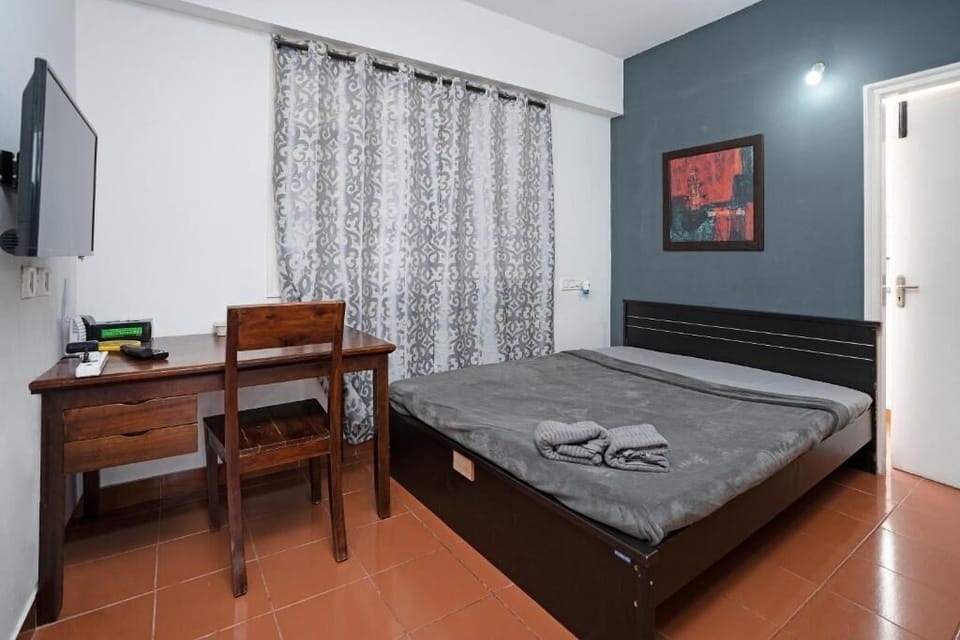 Apartment | Laptop workspace, free WiFi