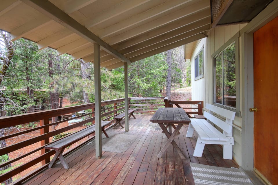 Chalet (3 Bedrooms) | Interior