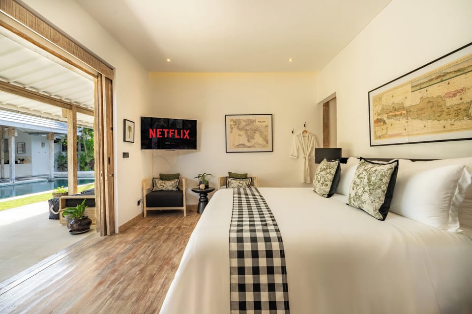 Villa | Iron/ironing board, cribs/infant beds, free WiFi, bed sheets