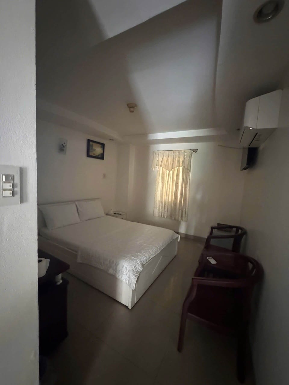 Standard Single Room, Non Smoking | Premium bedding, memory foam beds, minibar, individually furnished