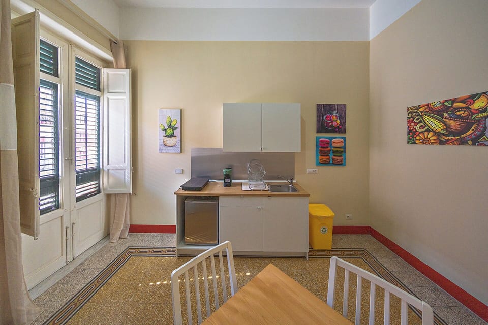 Comfort Apartment, Balcony, City View | Interior