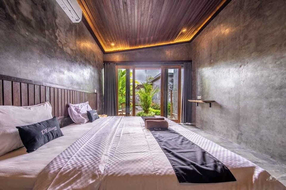 Double Room, Garden View | Free WiFi