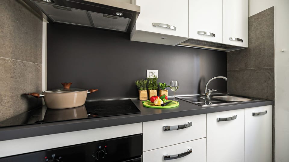 Apartment (1 Bedroom) | Interior