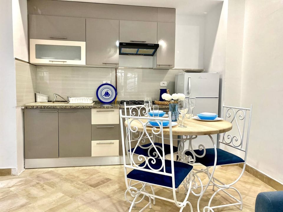Apartment, 1 Bedroom, Smoking | Interior