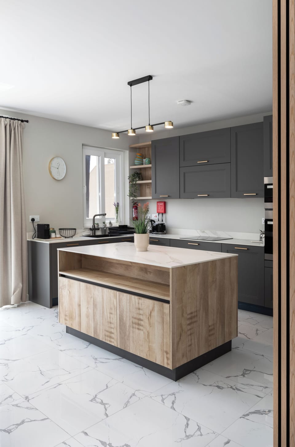 Apartment, 2 Bedrooms, City View | Interior