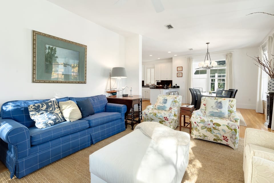 House, 3 Bedrooms | Living area | Smart TV