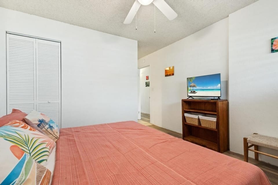 Condo, 1 Bedroom | 1 bedroom, iron/ironing board, free WiFi