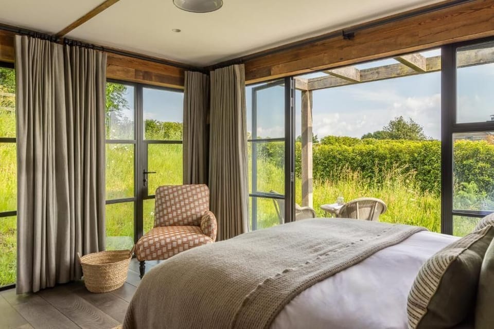 Bungalow, Patio, Sea View | Egyptian cotton sheets, premium bedding, in-room safe