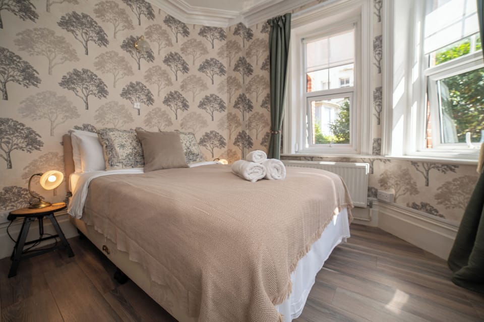 Comfort Double Room | Iron/ironing board, free WiFi