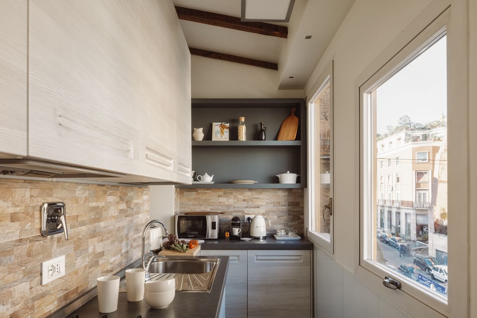 Luxury Apartment, 2 Bedrooms, Ensuite, City View (Giulia) | Private kitchen | Full-size fridge, microwave, stovetop, dishwasher