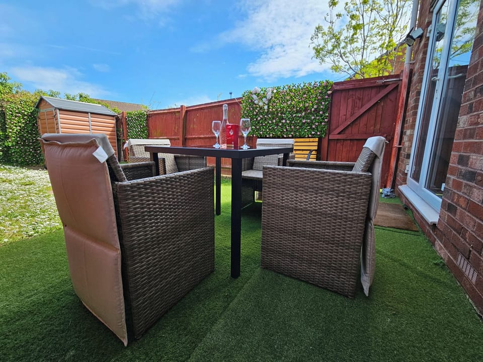 Cottage | Outdoor dining