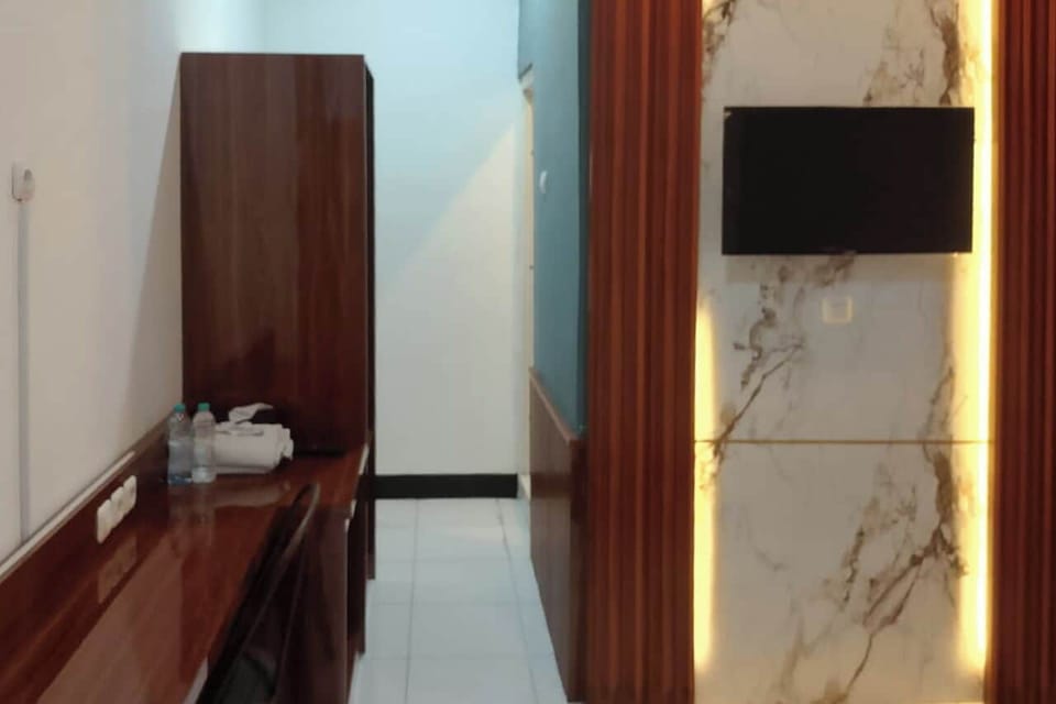 Deluxe Room | WiFi (free), bed sheets