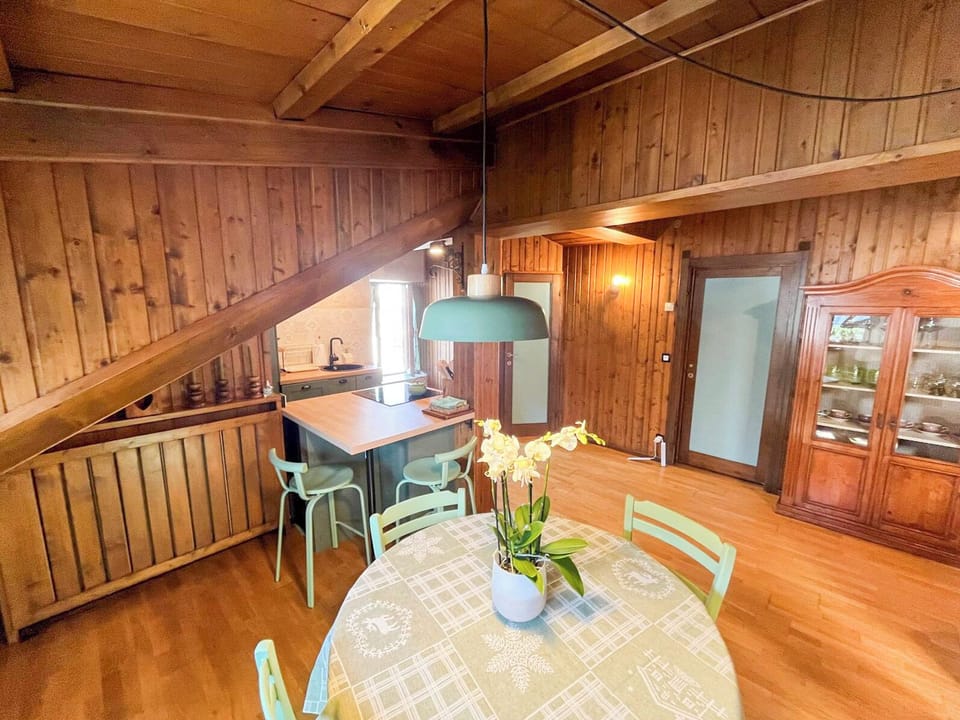 Apartment, Garden View | Dining