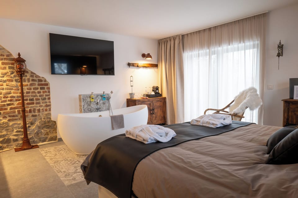 Superior Double Room, Bathtub, Pool View | Egyptian cotton sheets, premium bedding, down comforters
