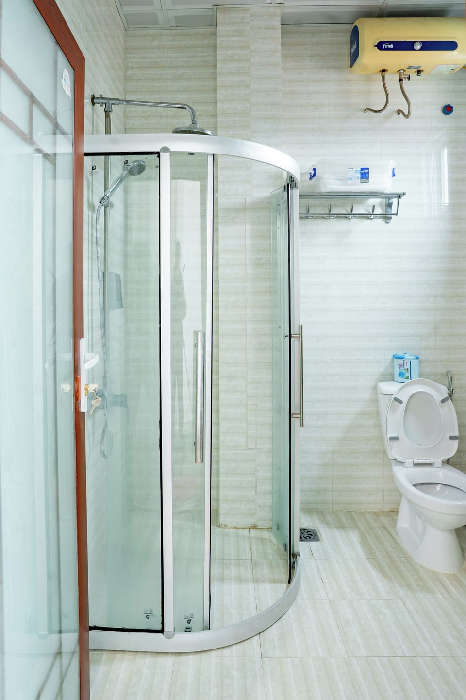 Luxury Double Room | Bathroom | Hair dryer (on request), slippers, bidet, towels