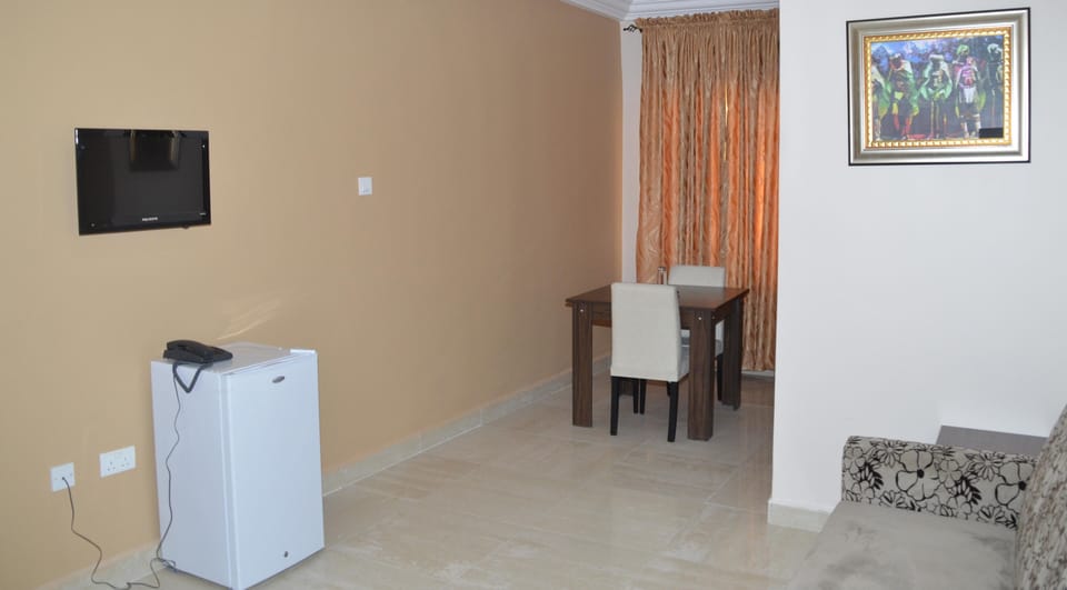Presidential Suite, 2 Bedrooms (With Extra Bed ) | Desk, free WiFi