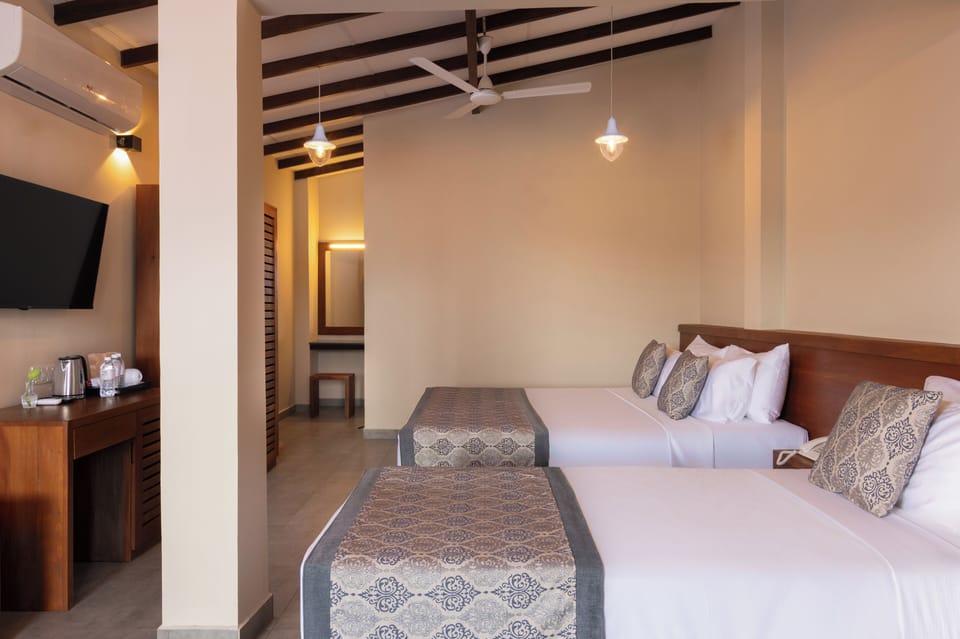 Deluxe Triple Room | Free WiFi