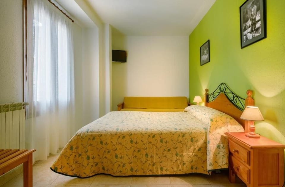 Double Room, Mountain View