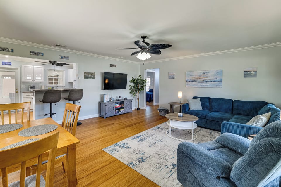 House (2 Bedrooms) | Interior