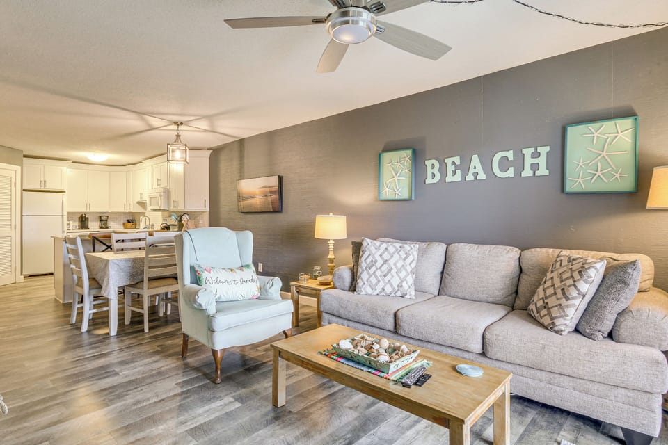 Apartment (2 Bedrooms) | Front of property