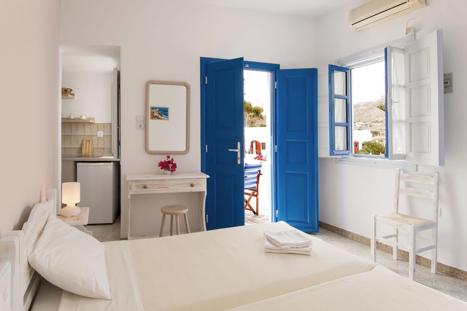 Standard Studio, Garden View | Free WiFi, bed sheets