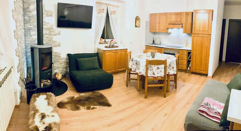 Apartment | Living area