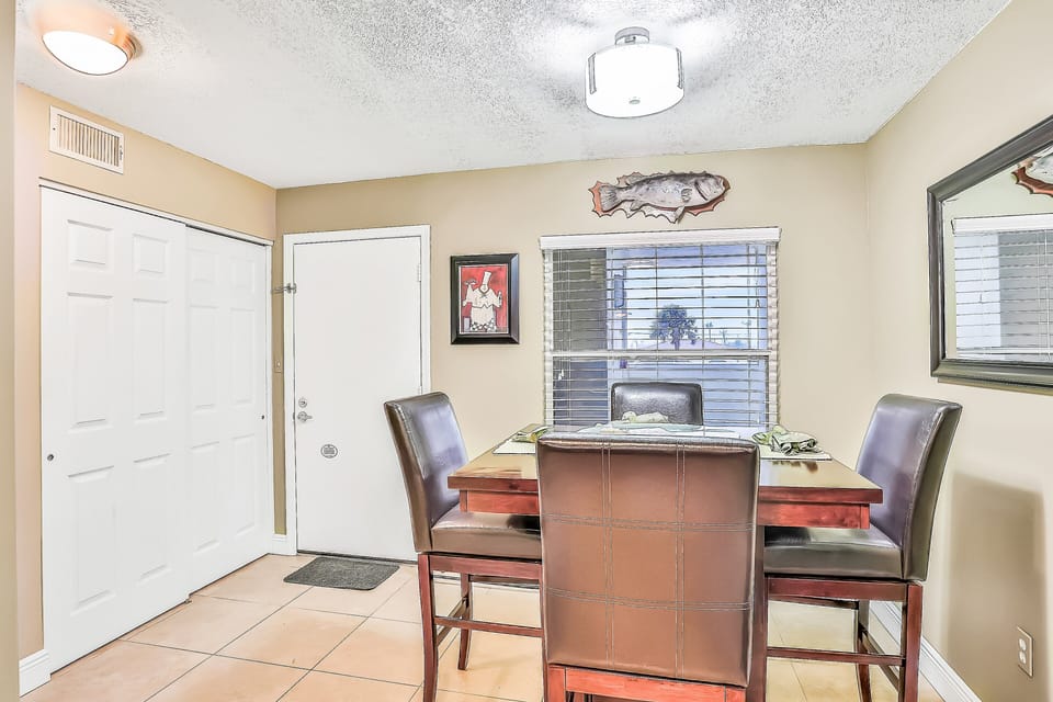 Condo, Multiple Beds, Balcony, Ocean View (SeaWinds 204 - Sea Wind Enjoyment) | 2 bedrooms, individually decorated, individually furnished, bed sheets