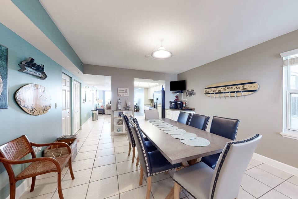Condo, Multiple Beds, Hot Tub, Ocean View (Daytona Grande Towers-Ocean Paradise) | 2 bedrooms, individually decorated, individually furnished, bed sheets
